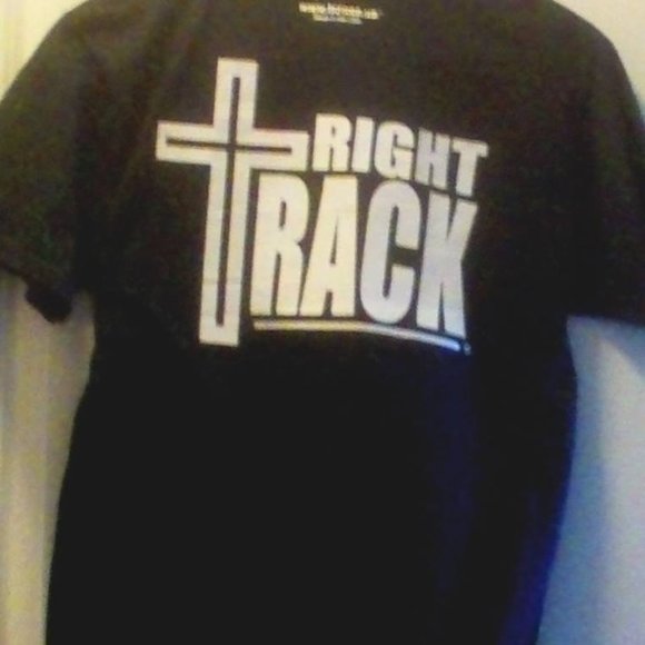 Tee shirt close-out, all new merchandise, 20 styles, sizes M, L, and XL - Picture 13 of 16